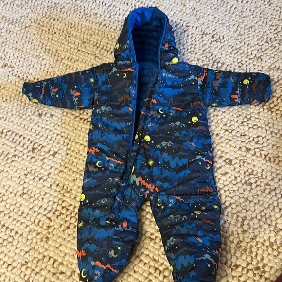 Reversible and super warm - Picture 3 of 3